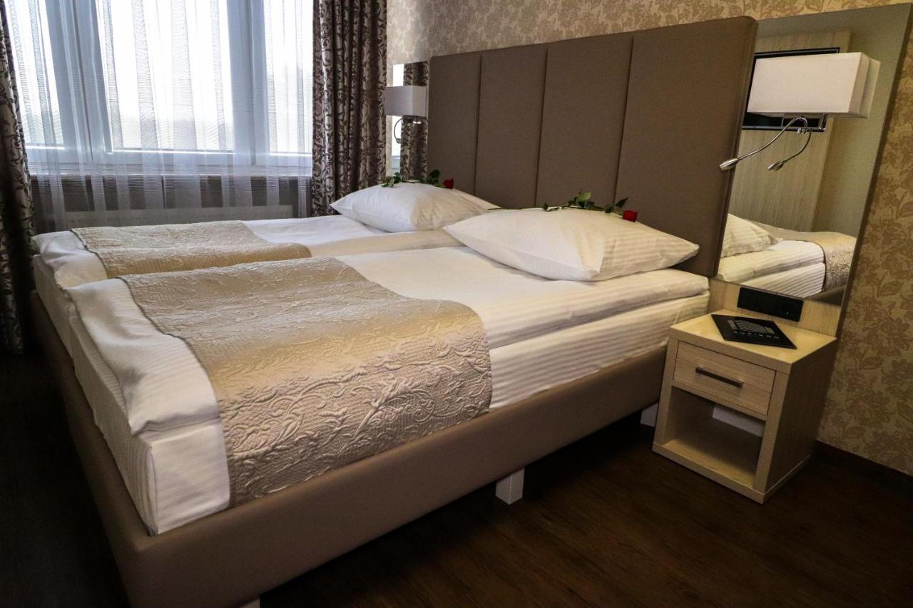 Kompleks Restauracyjno-Noclegowy Rubikon Lublin Exteriör bild
