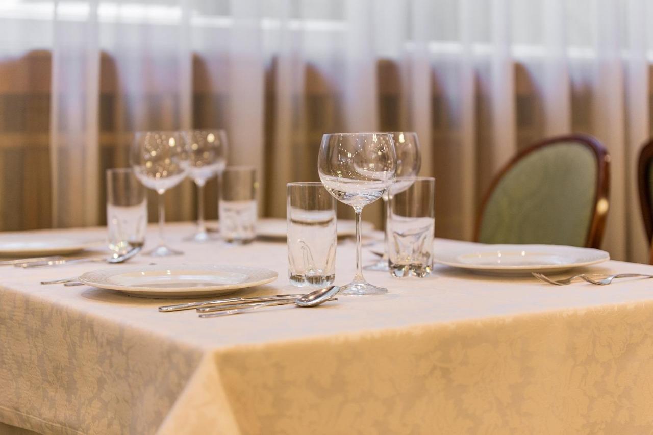 Kompleks Restauracyjno-Noclegowy Rubikon Lublin Exteriör bild